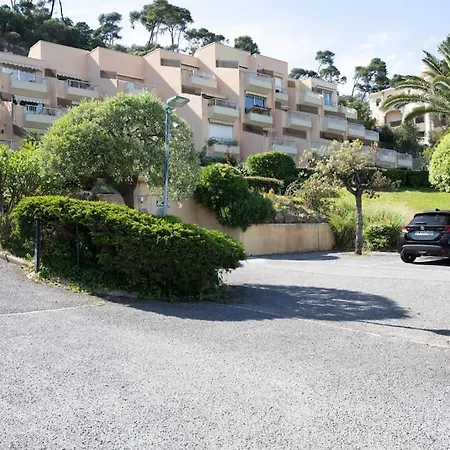 Appartement L20 Stunning Sea View, Terrace, Parking, Ac, Wifi