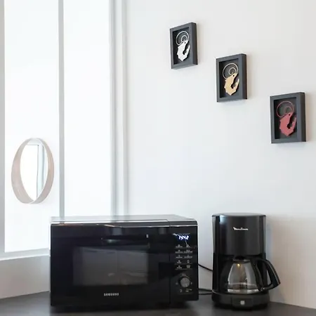 L20 Stunning Sea View, Terrace, Parking, Ac, Wifi Lägenhet *