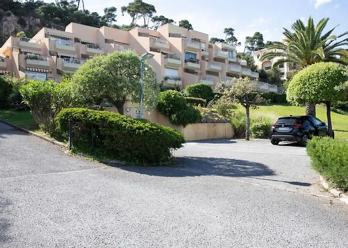 Appartement L20 Stunning Sea View, Terrace, Parking, Ac, Wifi